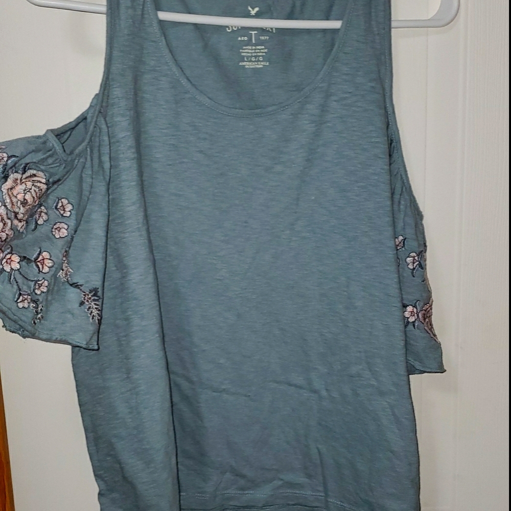 AE Soft and Sexy Off the shoulder